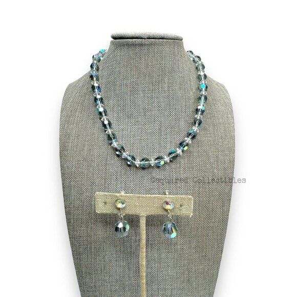 Gray Aurora Borealis Crystal Necklace Screwback Earring Set - Picture 1 of 4